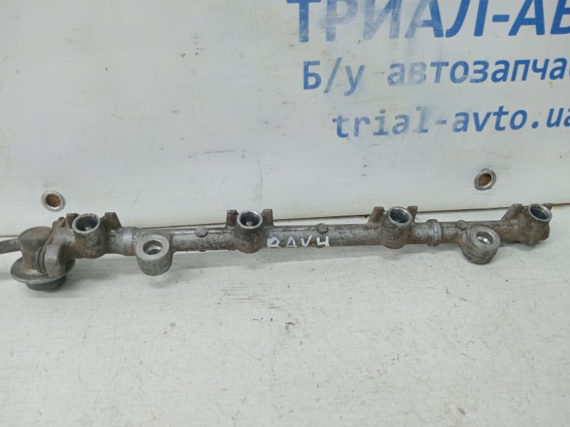 Топливная рампа RAV 4 2005-2016 A30 2.0 бензин 1AZFE
