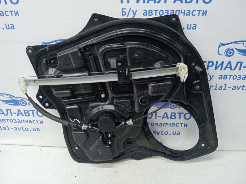 Стеклоподъемник задний левый 6 2007-2013 GH 2.5 бензин L5-VE