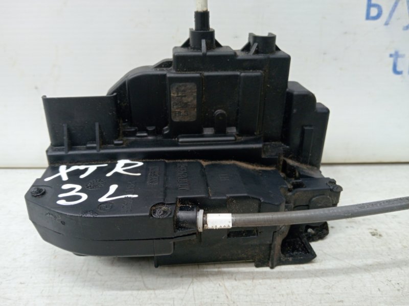 Замок двери задний левый Nissan X-Trail 2007-2015 T31 2.0 Diesel M9R 82501JH100 Б/У