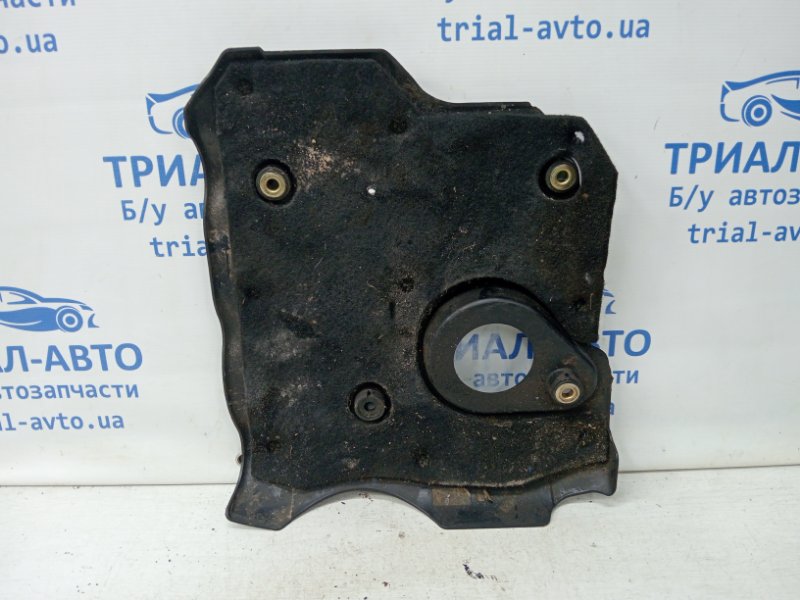 Декоративная крышка ДВС Mitsubishi L200 KB 2.5 Diesel 4D56