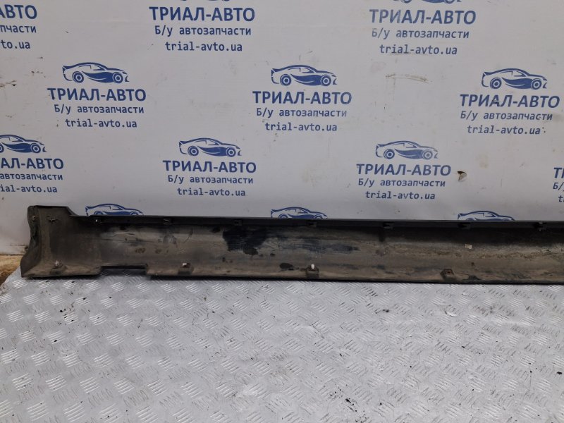 Накладка порога внешняя левая Korando 2010-2019 C200 2.0 diesel D20Dt