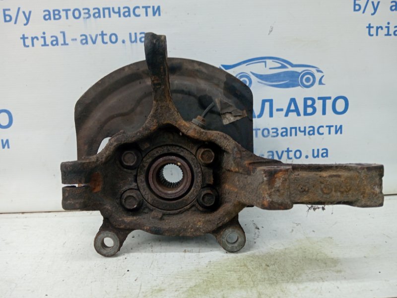Кулак поворотный левый со ступицей Nissan X-Trail T31 2.0 Diesel M9R