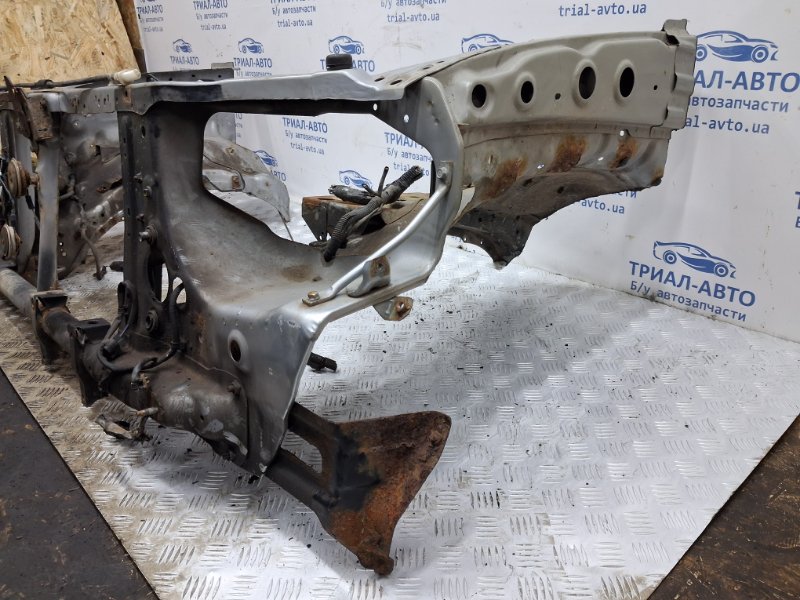 Панель передняя Mitsubishi L200 KB 2.5 Diesel 4D56