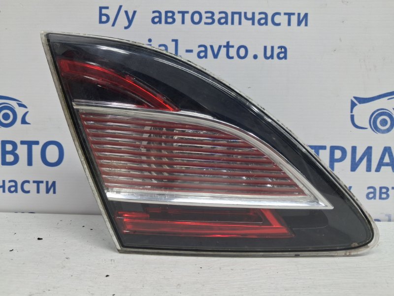 Фонарь задний внутренний левый Mazda 6 2007-2013 GH 2.5 бензин L5-VE GS1D513J0H Б/У