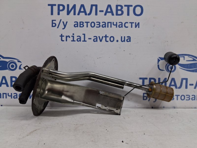 Датчик уровня топлива в бак Mitsubishi L200 2006-2015 KB 2.5 Diesel 4D56 1718A046 Б/У