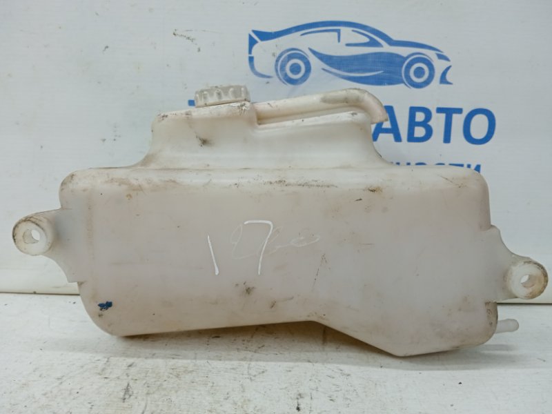 Бачок радиатора (расширительный) Mitsubishi L200 KB 2.5 Diesel 4D56