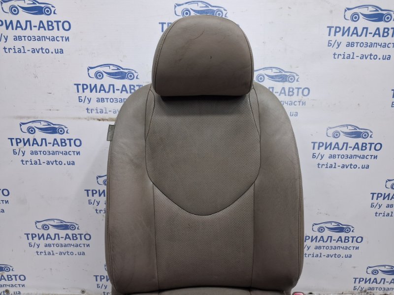 Сиденье переднее правое Toyota RAV 4 A30 2.0 бензин 1AZFE