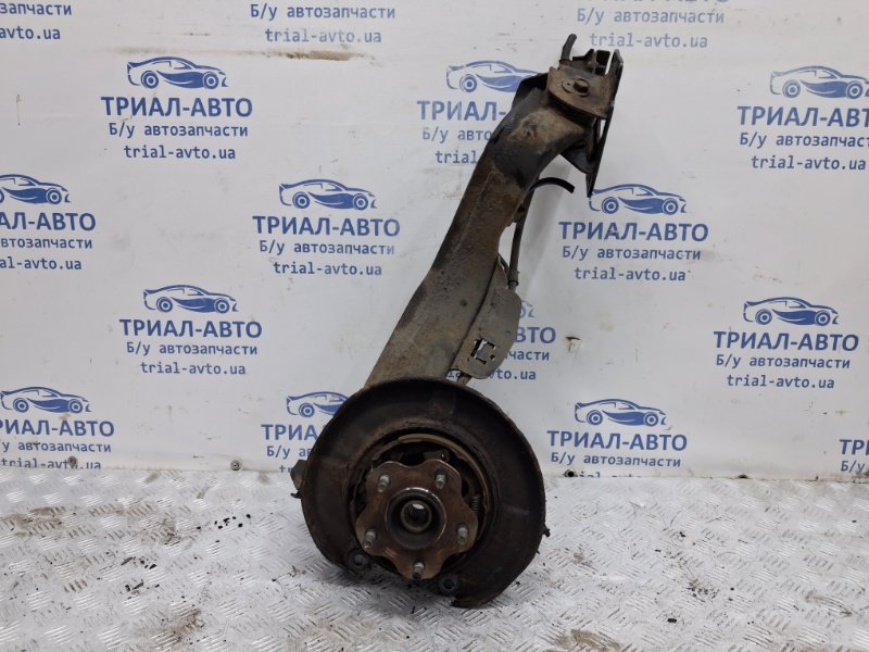 Рычаг задней подвески продольный левый Nissan X-Trail 2007-2015 T31 2.0 Diesel M9R 55502JG000 Б/У