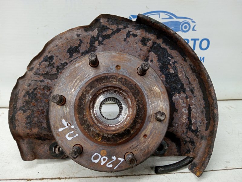 Кулак поворотный левый со ступицей Mitsubishi L200 2006-2015 KB 2.5 Diesel 4D56 MR992377 Б/У
