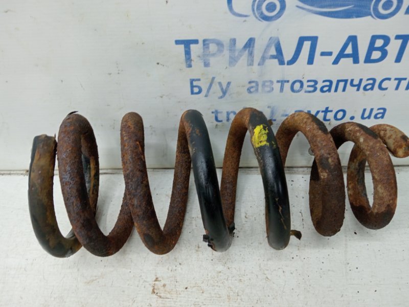 Пружина передняя L200 2006-2015 KB 2.5 Diesel 4D56