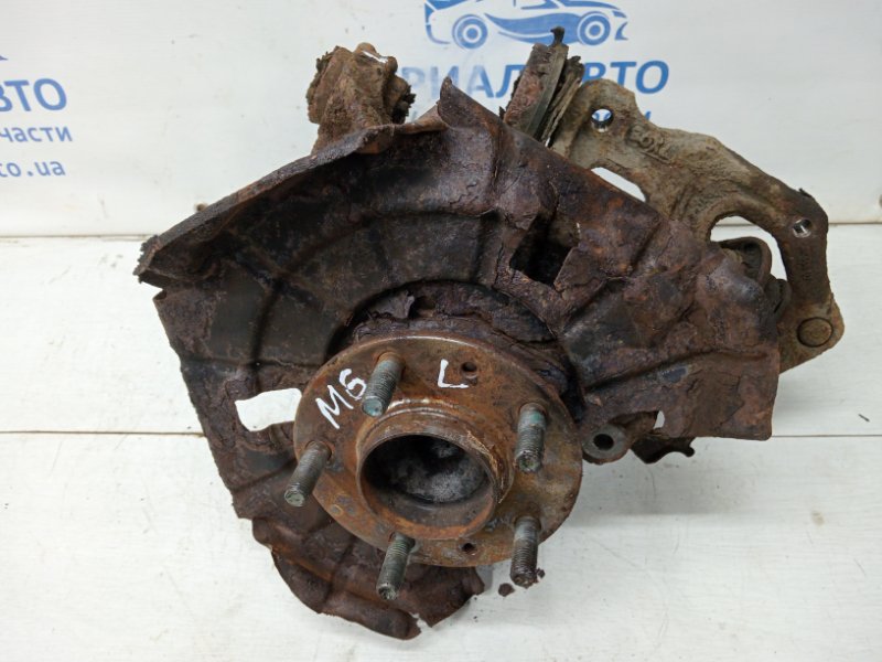 Цапфа задняя левая со ступицей Mazda 6 2007-2013 GH 2.5 бензин L5-VE GS1D2612XB Б/У