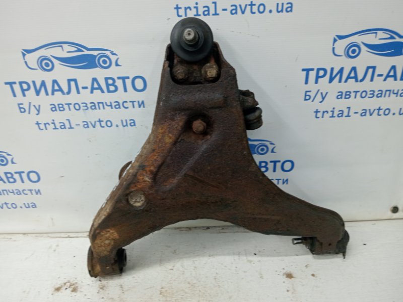 Рычаг правый L200 2006-2015 KB 2.5 Diesel 4D56