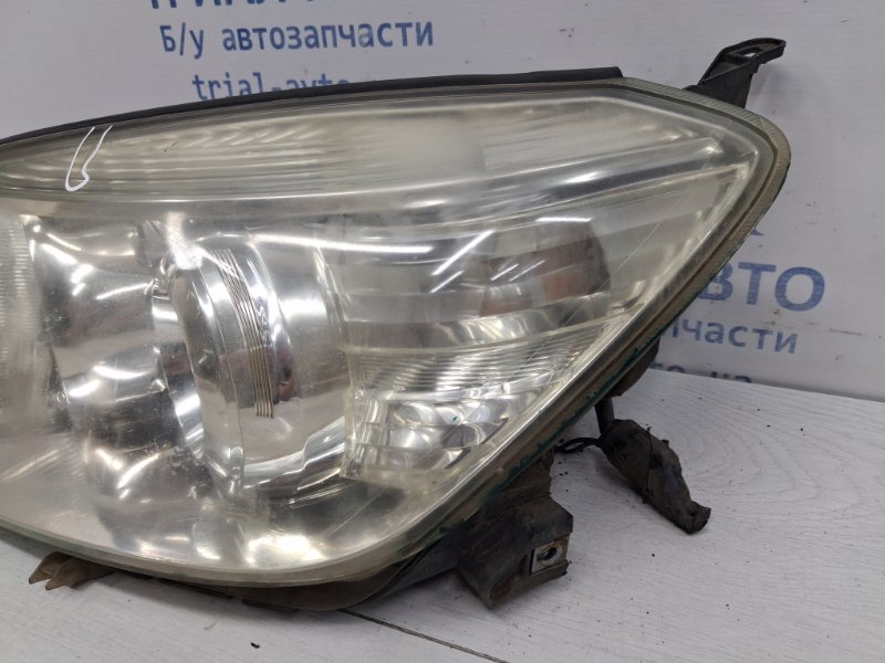 Фара левая галоген RAV 4 2005-2016 A30 2.0 бензин 1AZFE