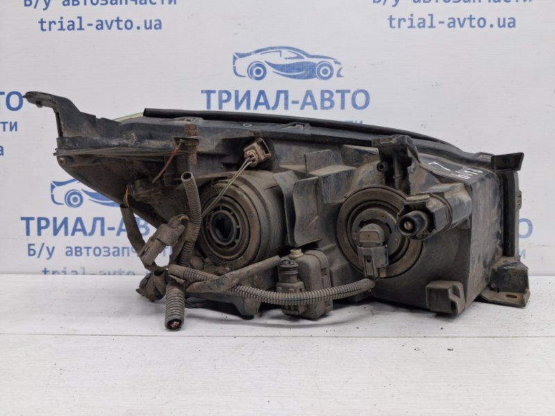 Фара левая галоген RAV 4 2005-2016 A30 2.0 бензин 1AZFE