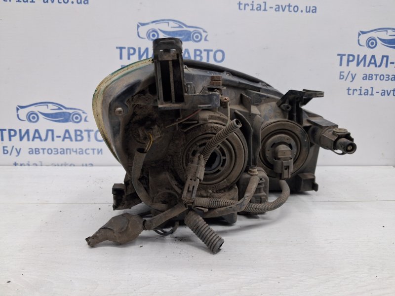 Фара левая галоген RAV 4 2005-2016 A30 2.0 бензин 1AZFE