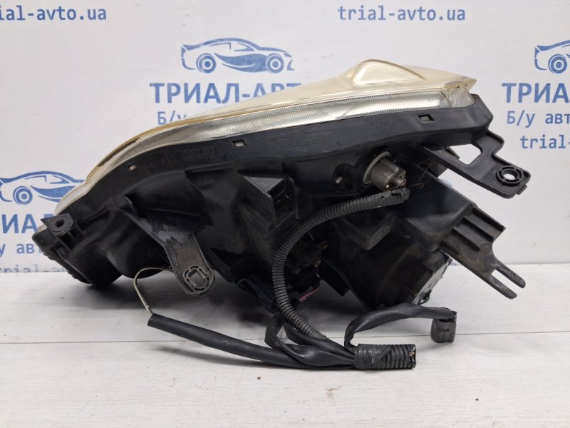 Фара правая Ксенон X-Trail 2007-2015 T31 2.0 Diesel M9R