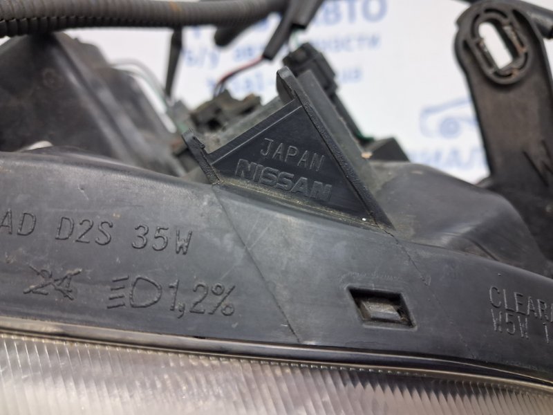 Фара правая Ксенон X-Trail 2007-2015 T31 2.0 Diesel M9R