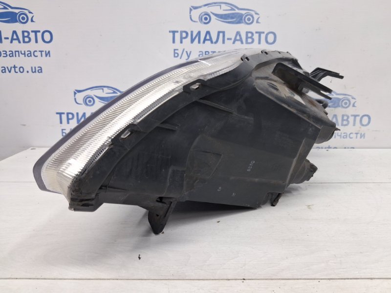 Фара правая галоген Korando 2010-2019 C200 2.0 diesel D20Dt