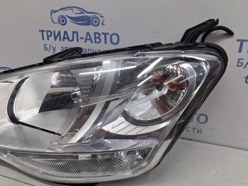 Фара левая галоген Korando 2010-2019 C200 2.0 diesel D20Dt