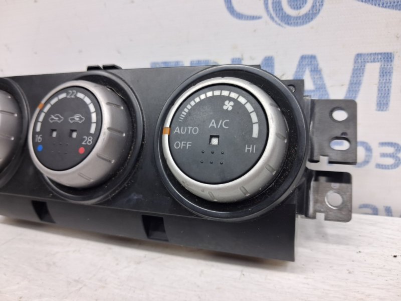 Блок управления кондиционером Nissan X-Trail T31 2.0 Diesel M9R