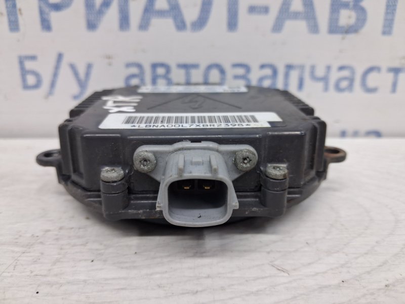 Блок розжига ксеноновой фары X-Trail 2007-2015 T31 2.0 Diesel M9R