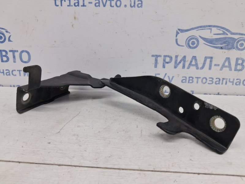 Петля капота левая Korando 2010-2019 C200 2.0 diesel D20Dt