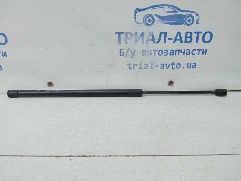 Амортизатор крышки багажника SsangYong Korando 2010-2019 C200 2.0 diesel D20Dt 7145034002 Б/У