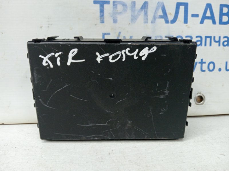 Блок комфорта Nissan X-Trail 2007-2015 T31 2.0 Diesel M9R 284B2JD11A Б/У