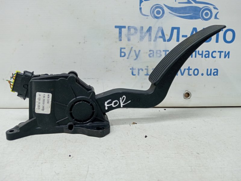 Педаль газа SsangYong Korando 2010-2019 C200 2.0 diesel D20Dt 2055034000 Б/У