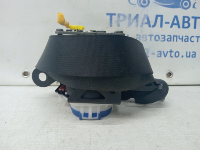 Ремень безопасности передний правый Mazda 6 2007-2013 GH 2.5 бензин L5-VE GS1E57L3002 Б/У