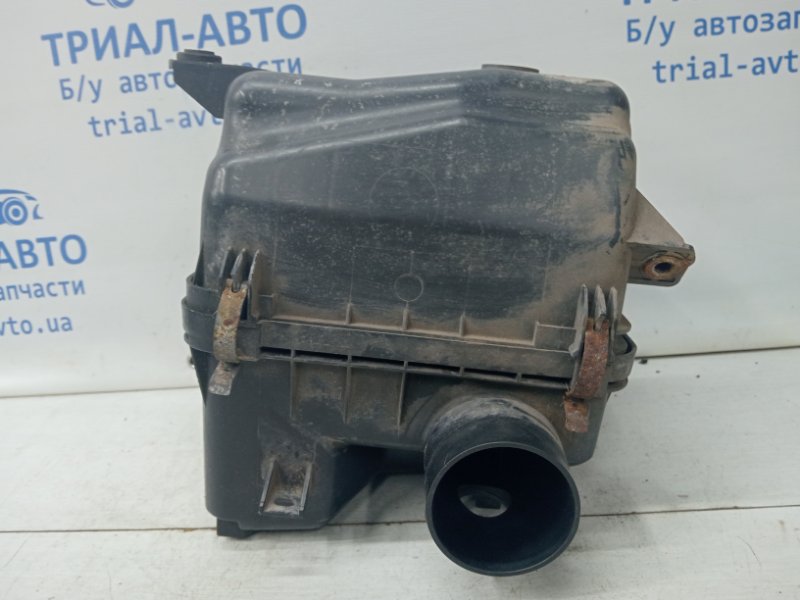 Корпус воздушного фильтра Mitsubishi L200 2006-2015 KB 2.5 Diesel 4D56 MN135016X Б/У
