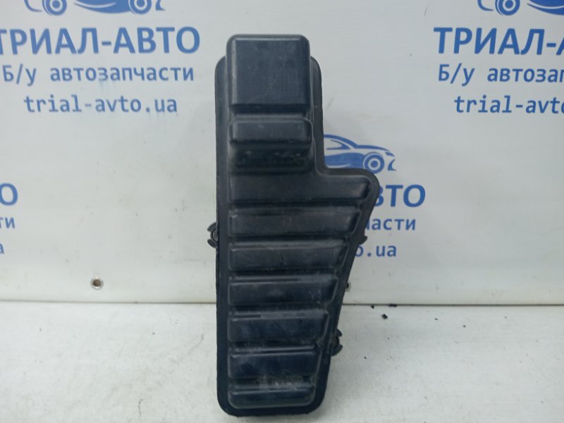 Резонатор воздушного фильтра Korando 2010-2019 C200 2.0 diesel D20Dt