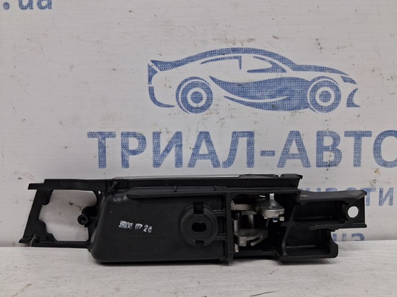 Ручка двери внутренняя правая Chevrolet Captiva C100 2.4 бензин Z24SED