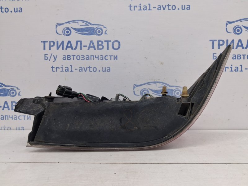 Фонарь задний внешний левый Lancer 2003-2009 9 1.6 бензин 4G18