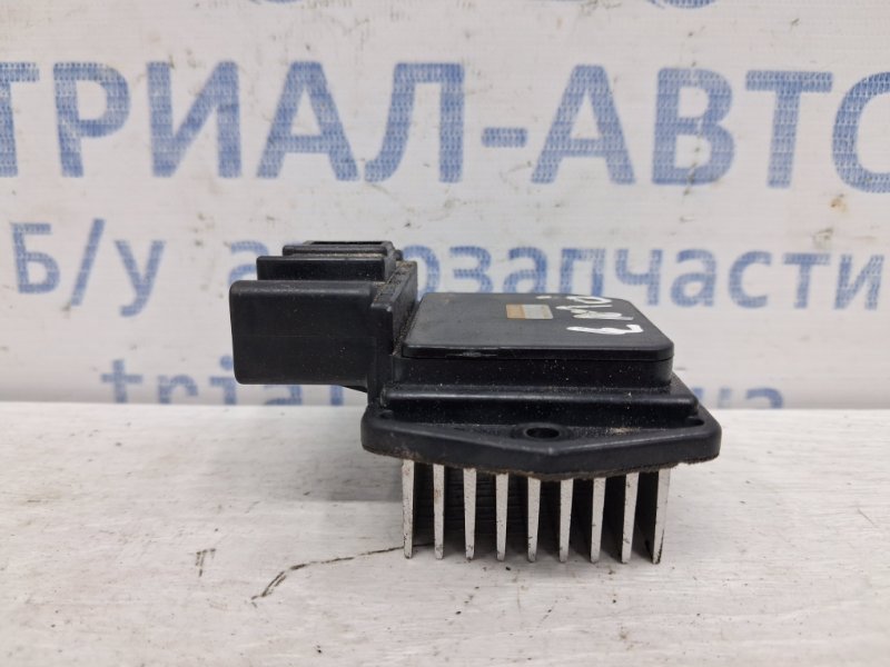 Резистор печки Mitsubishi Pajero Wagon 1999-2006 3 3.2 Дизель 4M41 4993002110 Б/У