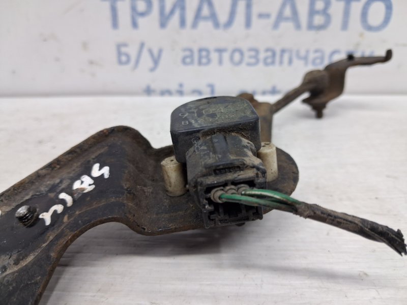 Датчик положения уровня фар Subaru Outback BR 2.5 бензин Ej253