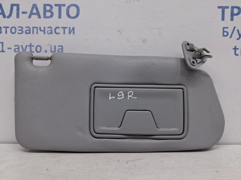 Козырек солнцезащитный правый Mitsubishi Lancer 2003-2009 9 1.6 бензин 4G18 MN151500HA Б/У