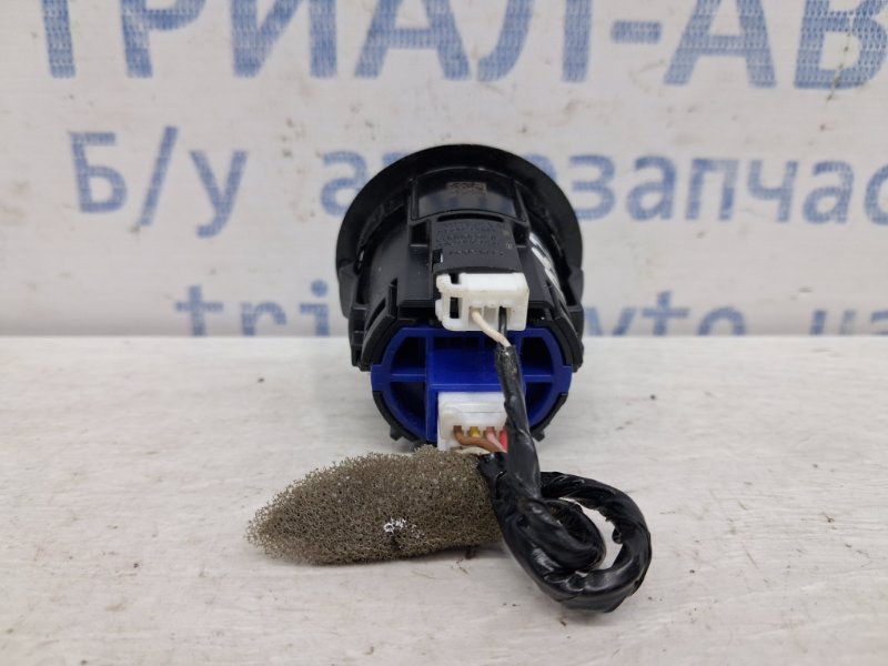 Кнопка старт стоп Q50 2013- V37 2.2 diesel OM651