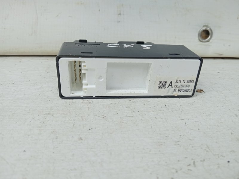 Кнопка стеклоподъемника CX 5 2011-2017 KE 2.2 diesel
