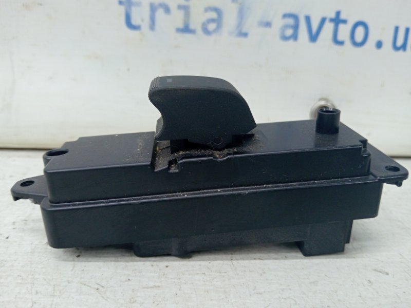 Кнопка стеклоподъемника Mazda 6 2007-2013 GH 2.5 бензин L5-VE GS1E66380 Б/У