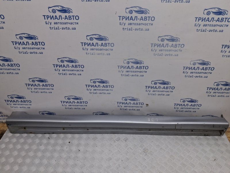 Накладка порога внешняя правая Mitsubishi Lancer 2003-2009 9 1.6 бензин 4G18 MN161016HA Б/У