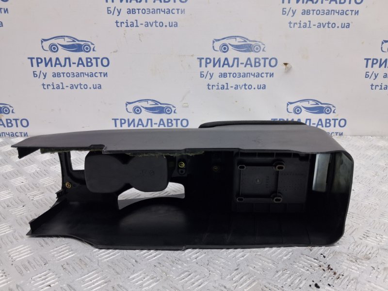 Подлокотник Lancer 2003-2009 9 1.6 бензин 4G18