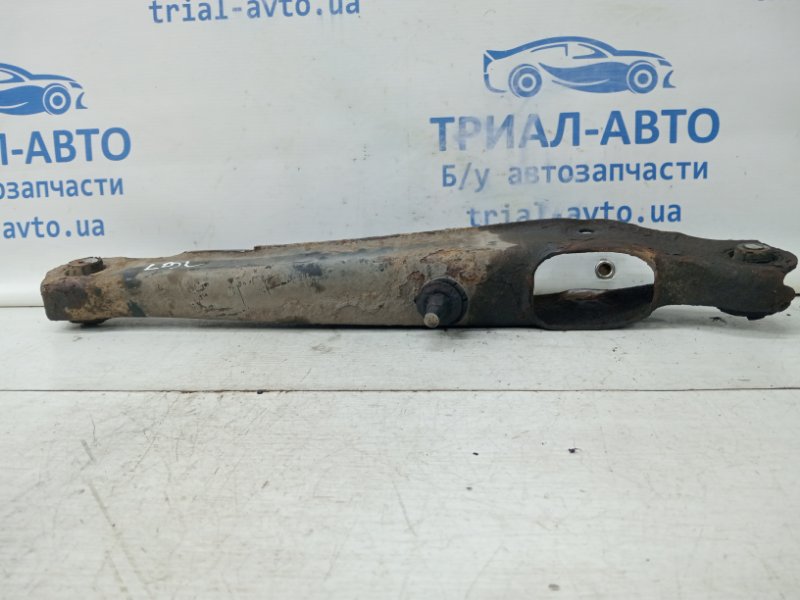 Рычаг задней подвески нижний поперечный (под пружину) Lancer 2003-2009 9 1.6 бензин 4G18