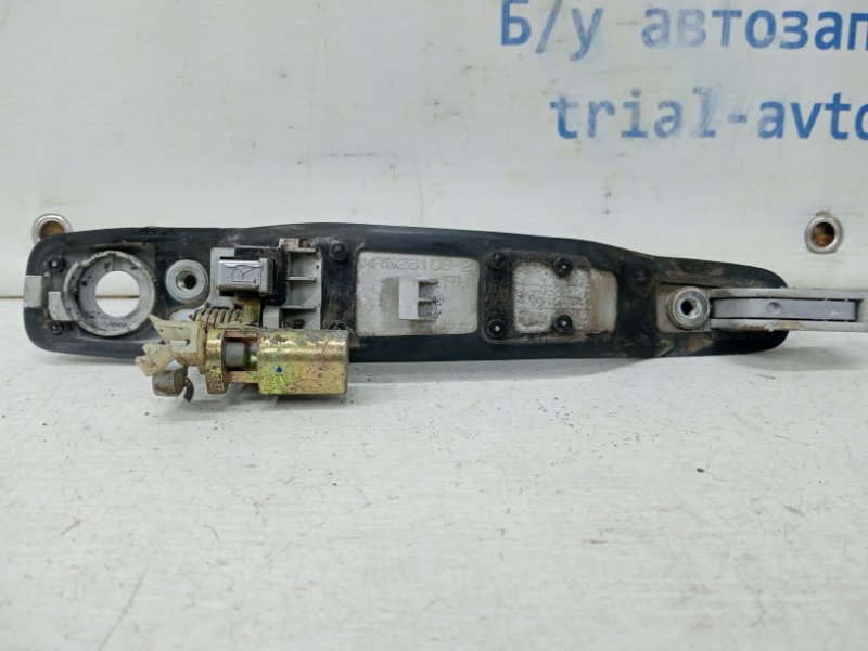 Ручка двери внешняя передняя правая Mitsubishi Lancer 9 1.6 бензин 4G18