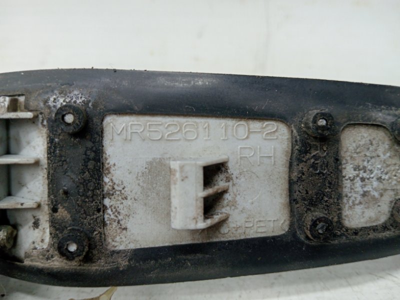 Ручка двери внешняя задняя правая Lancer 2003-2009 9 1.6 бензин 4G18