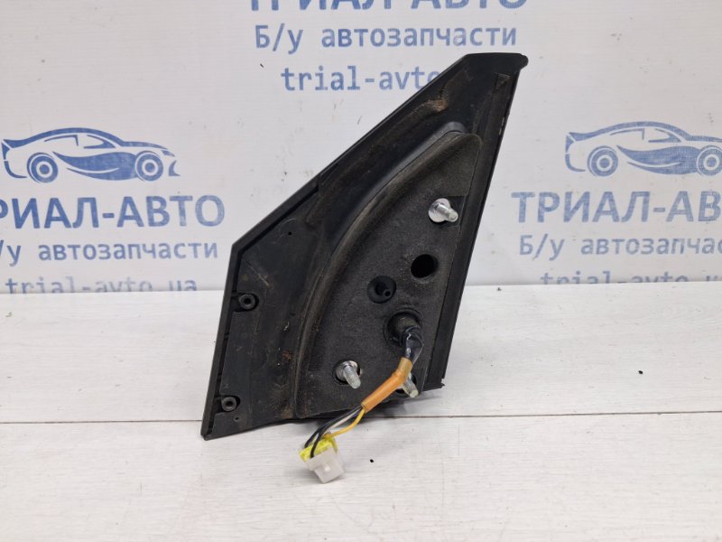 Зеркало правое Lancer 2003-2009 9 1.6 бензин 4G18