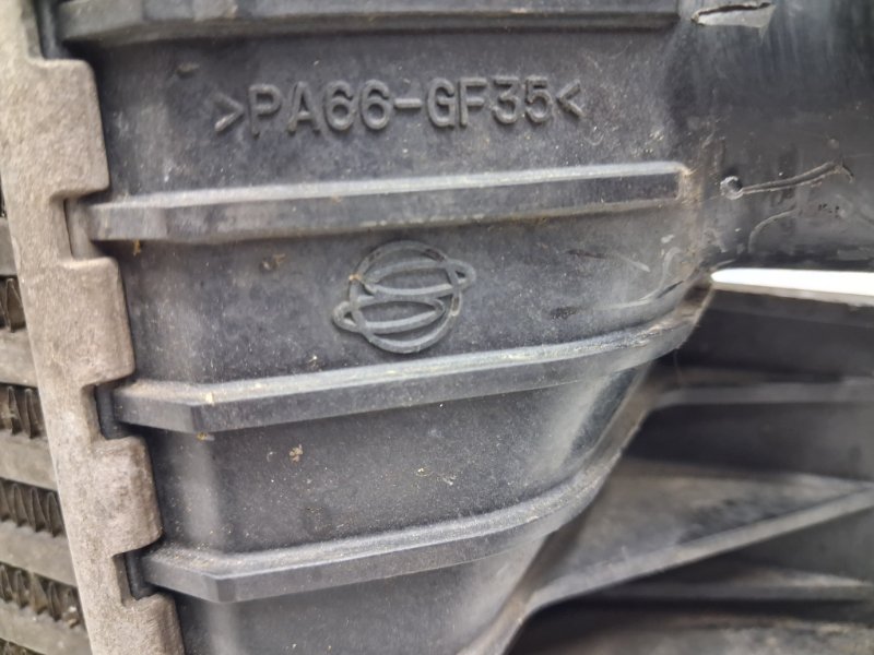 Радиатор интеркуллера Rexton 2006-2012 Y250 2.7 D27DT