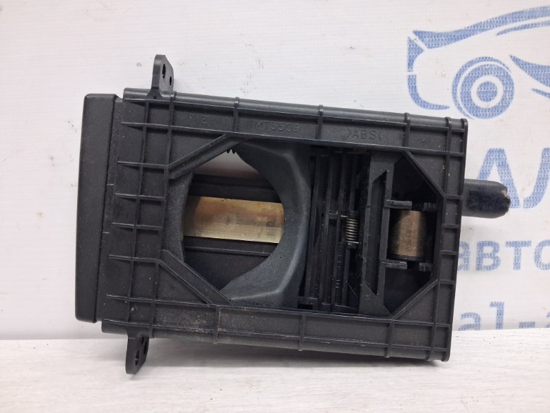 Подстаканник Avensis 2002-2010 T25 1.8 бензин 1ZZFE