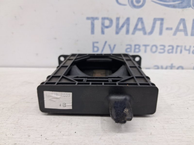 Подстаканник Avensis 2002-2010 T25 1.8 бензин 1ZZFE