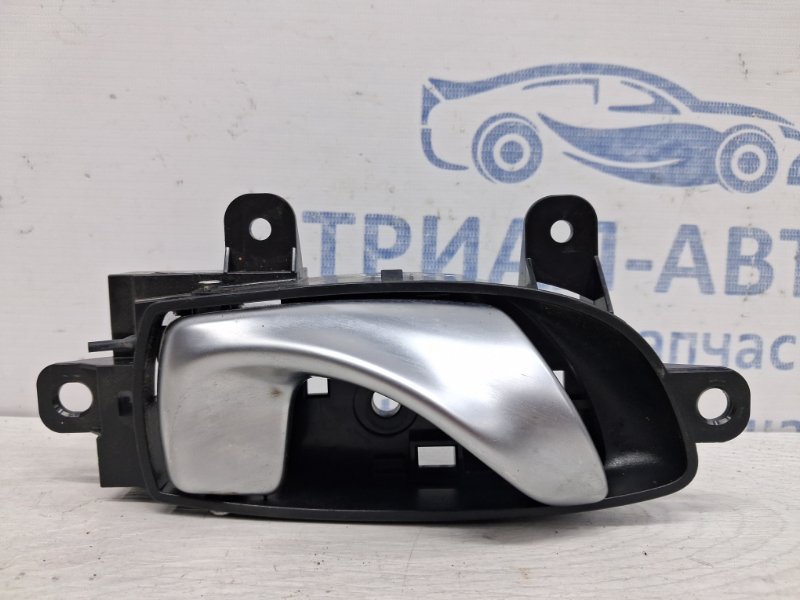 Ручка двери внутренняя правая Infiniti Q50 2013- V37 2.2 diesel OM651 806701MF0A Б/У